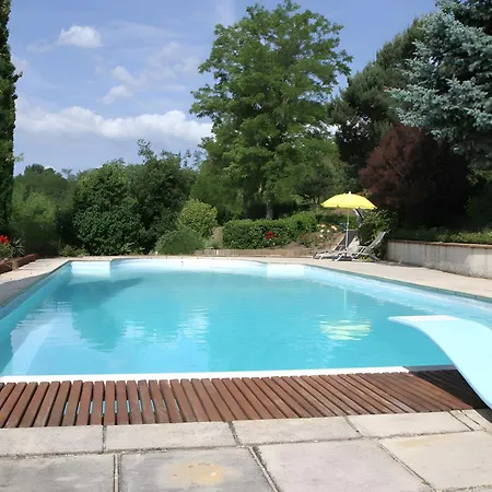 Prázdninový dům Maisonnette Les Issignols Colombier-le-Vieux