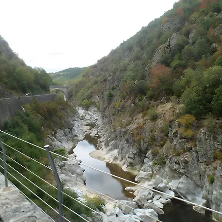 Maisonnette Les Issignols Dom wakacyjny